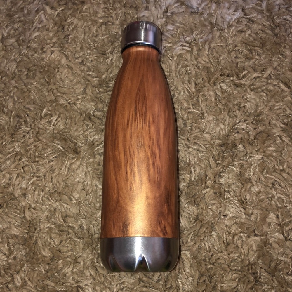 Water bottle